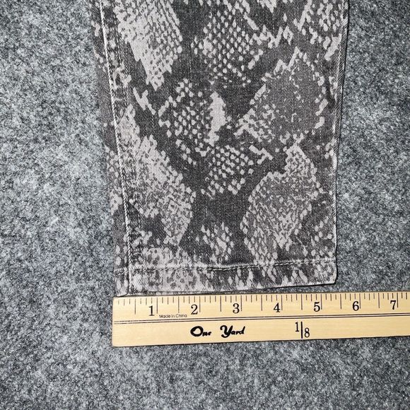 Wit & Wisdom Jeans Womens Size 14S Gray Denim Snake Print - Picture 6 of 9